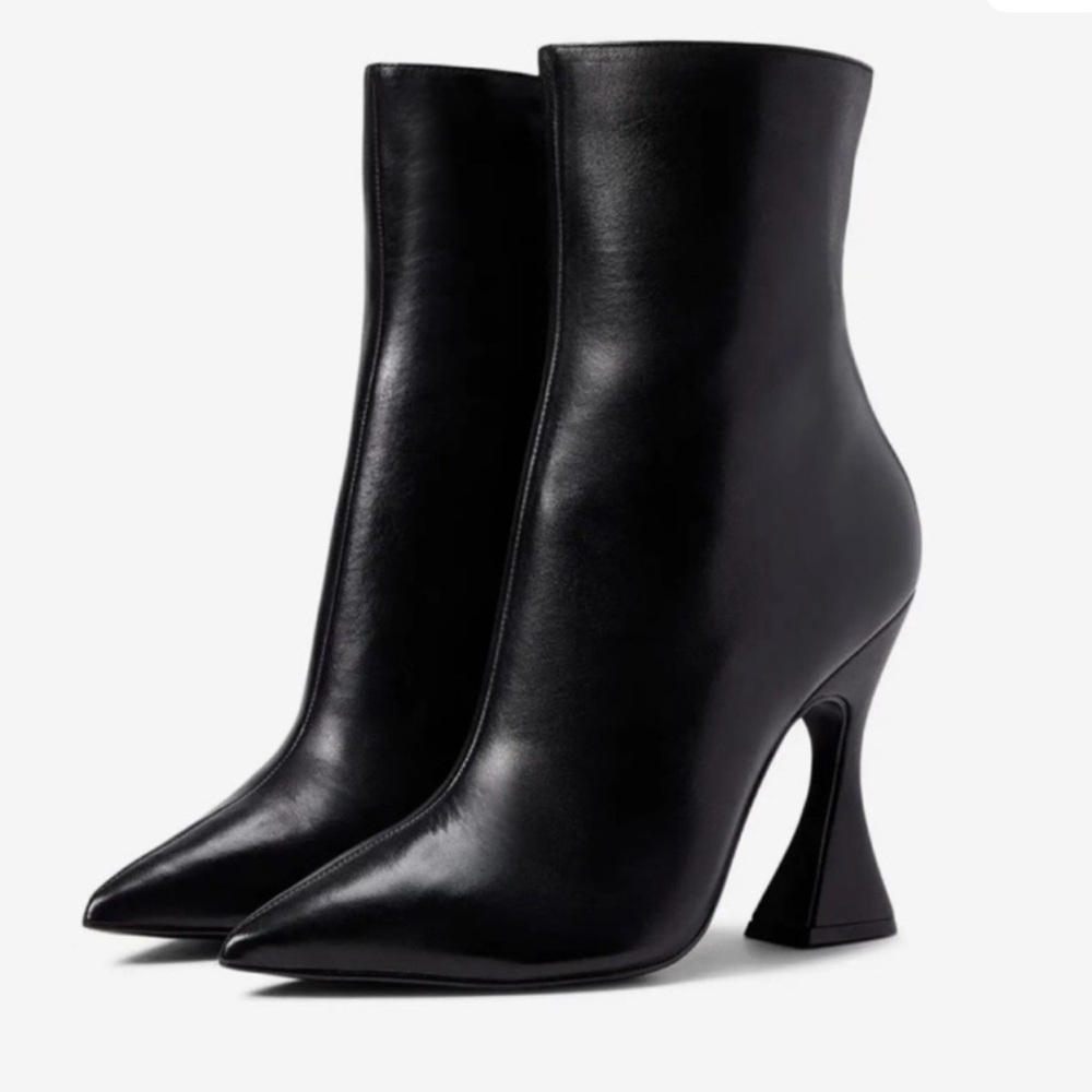 Steve Madden Vivy Boot